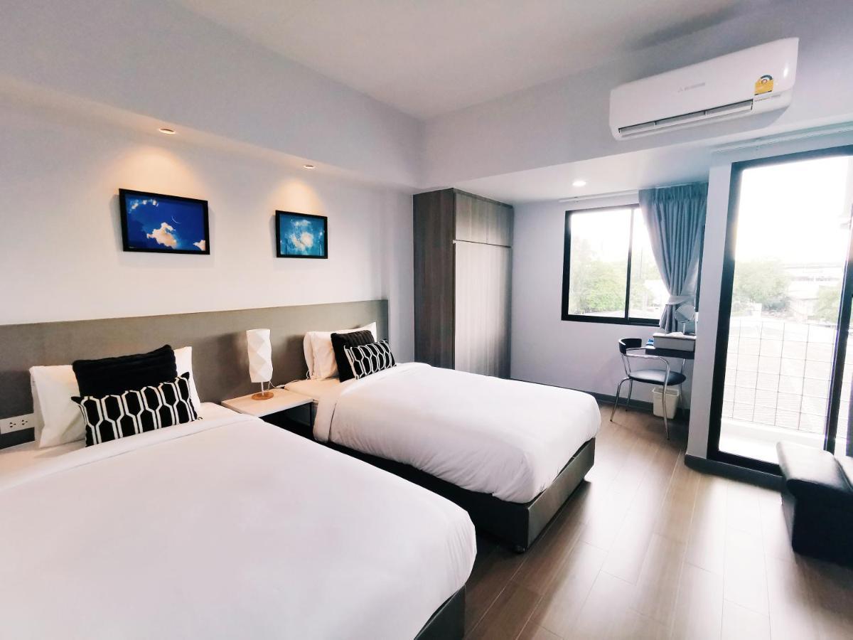 Star Sukhumvit Hotel Bangkok Exterior photo