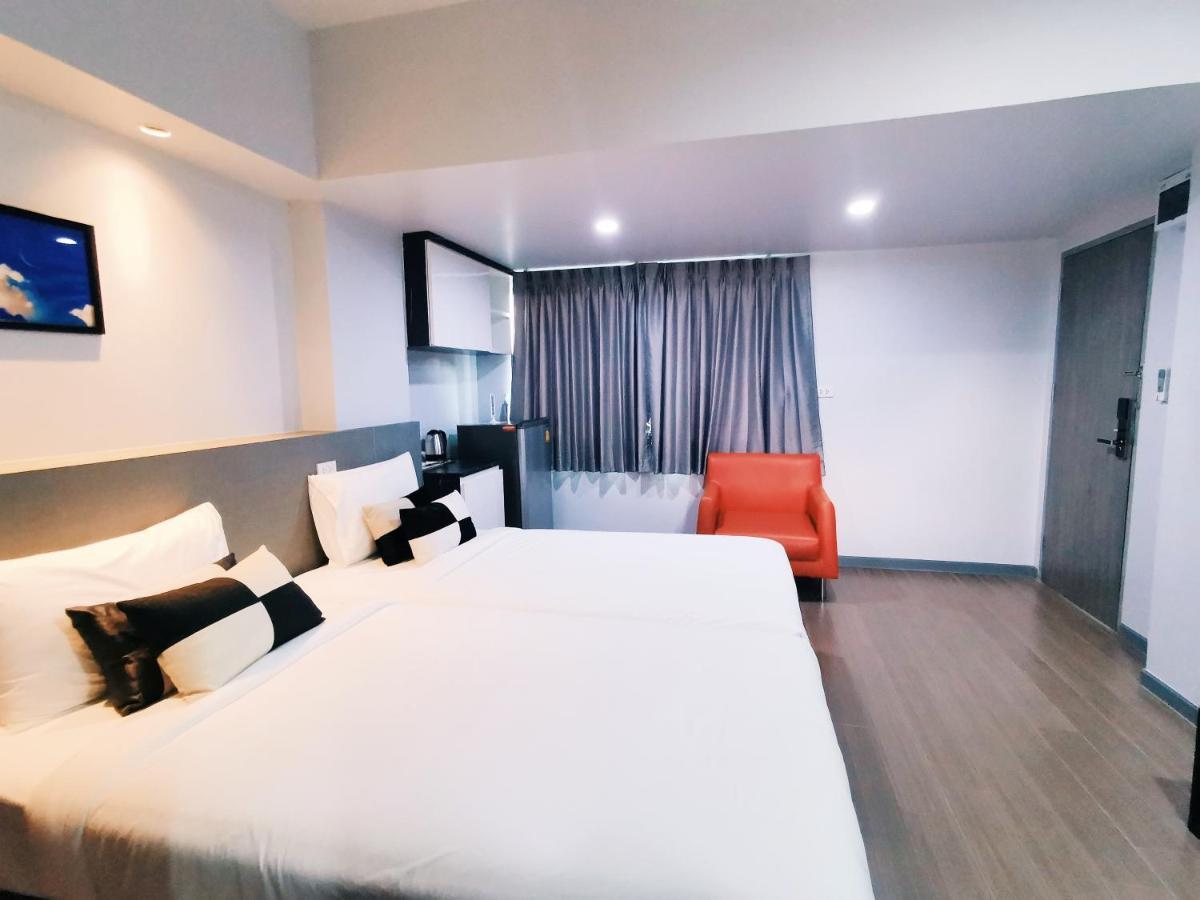 Star Sukhumvit Hotel Bangkok Exterior photo